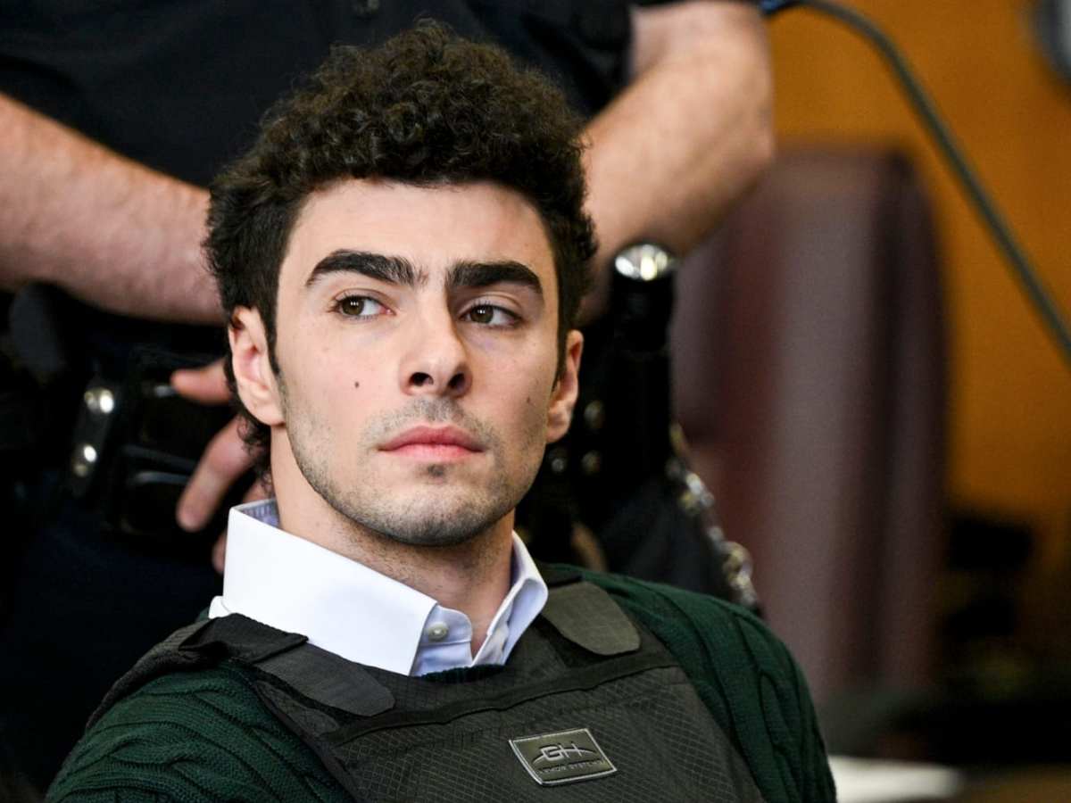 Federal prosecutors will seek death penalty for Luigi Mangione, AG Bondi says